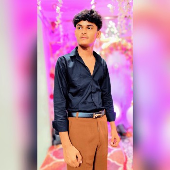 instasquare.photoeditor.effect.cutout_2025720214850387